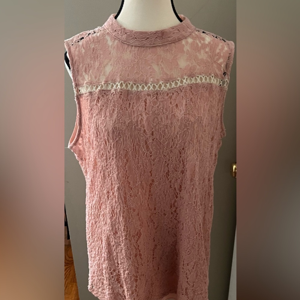 Pink Lace Sleeveless Top